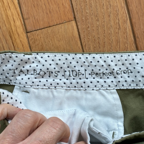 EUC Talbots petite perfect crop pants - Picture 3 of 14